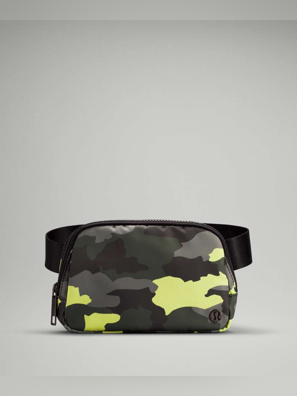 Lululemon Everywhere Belt Bag *1L
Heritage 365 Camo Neo Mint Multi / Black